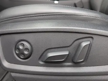 AUDI Q5 TFSI Stronic quattro