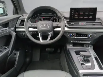 AUDI Q5 TFSI Stronic quattro