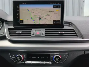 AUDI Q5 TFSI Stronic quattro