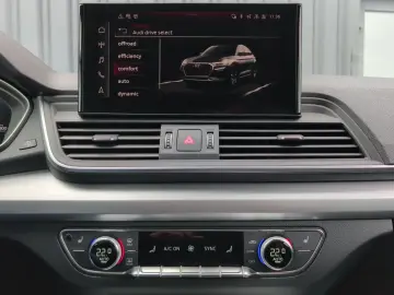 AUDI Q5 TFSI Stronic quattro