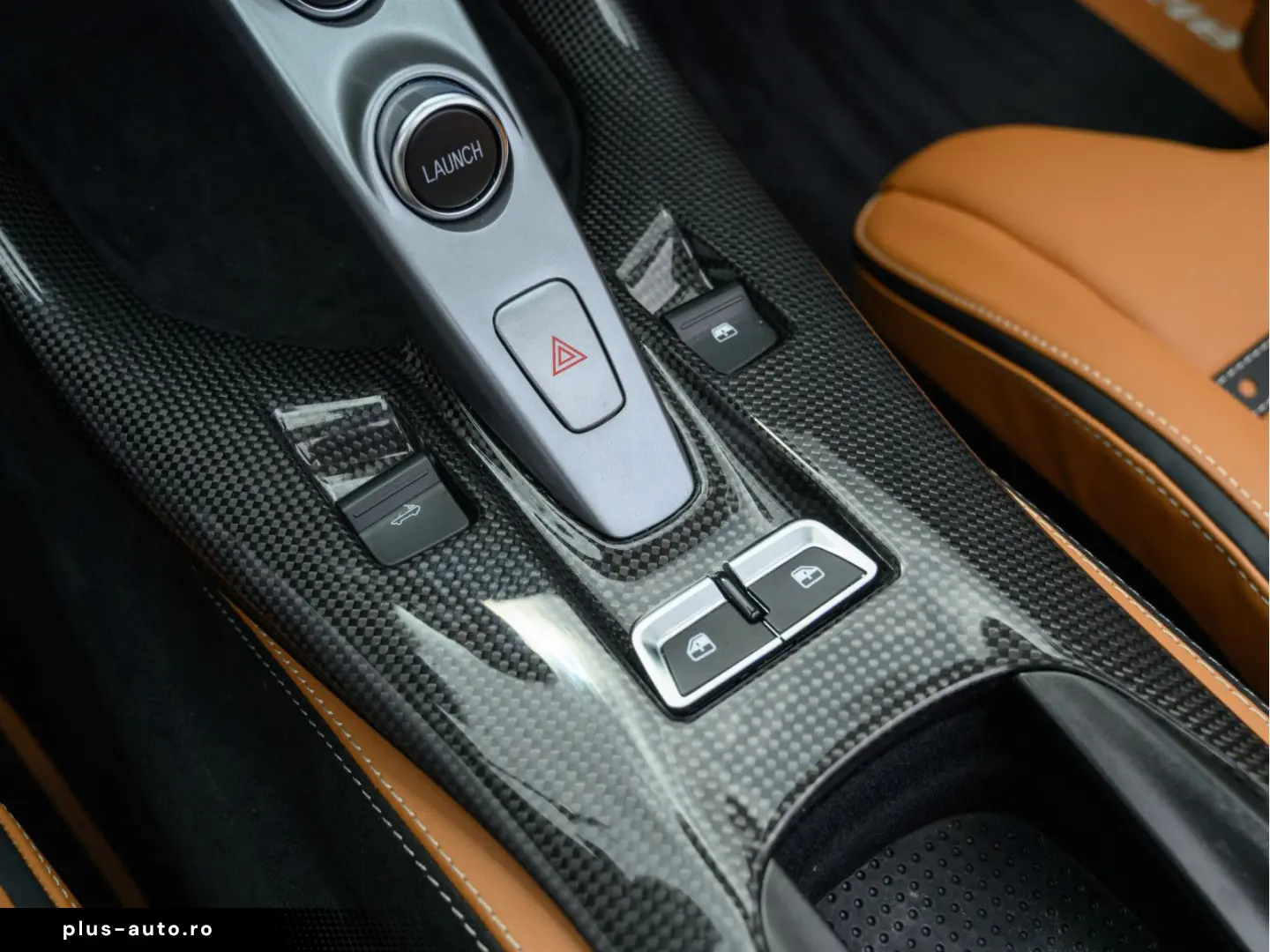 FERRARI 812 GTS ATELIER   LIFT   CARBONE   TVA