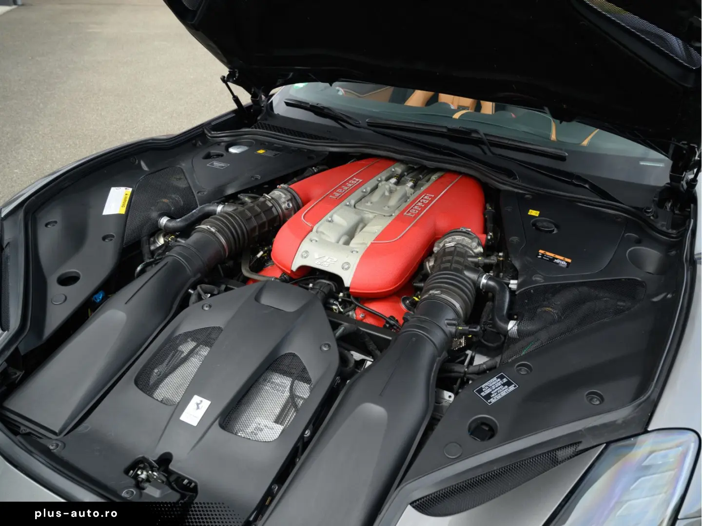 FERRARI 812 GTS ATELIER   LIFT   CARBONE   TVA
