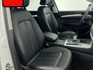 AUDI Q5 40 TFSI quattro