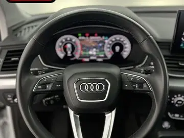 AUDI Q5 40 TFSI quattro