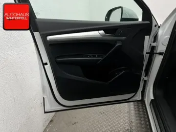 AUDI Q5 40 TFSI quattro