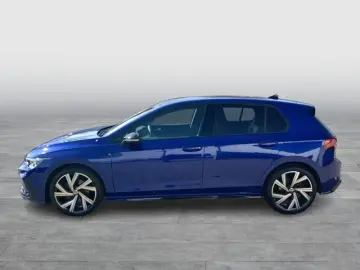 Volkswagen Golf VIII 1.5 eTSI DSG R-Line ACC CAM LED NAVI