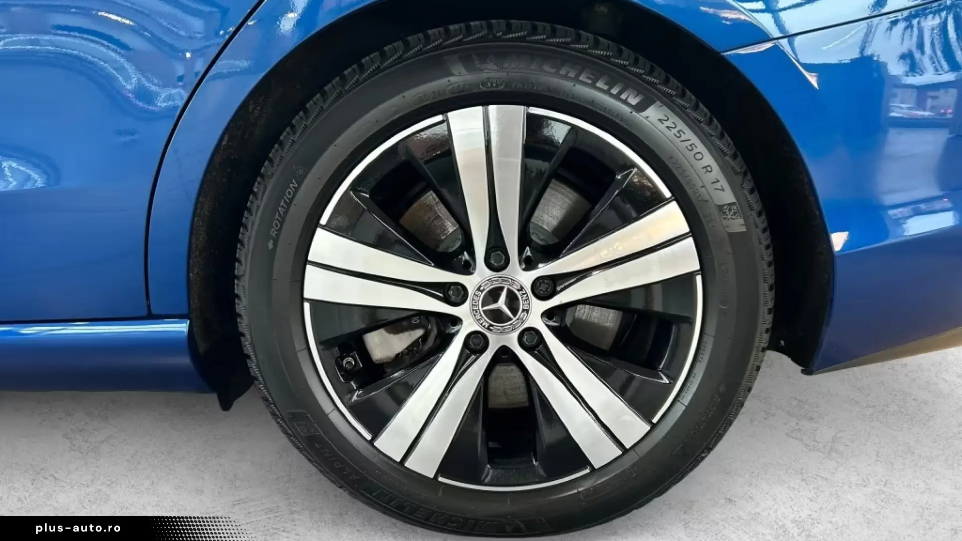 Mercedes-Benz C 300 e AUT Kam. KeyLess Klima LED