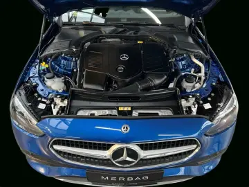 Mercedes-Benz C 300 e AUT Kam. KeyLess Klima LED
