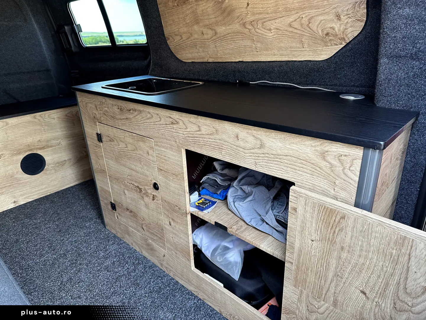 CAMPERVAN - Ford Transit Custom Hybrid Plugin