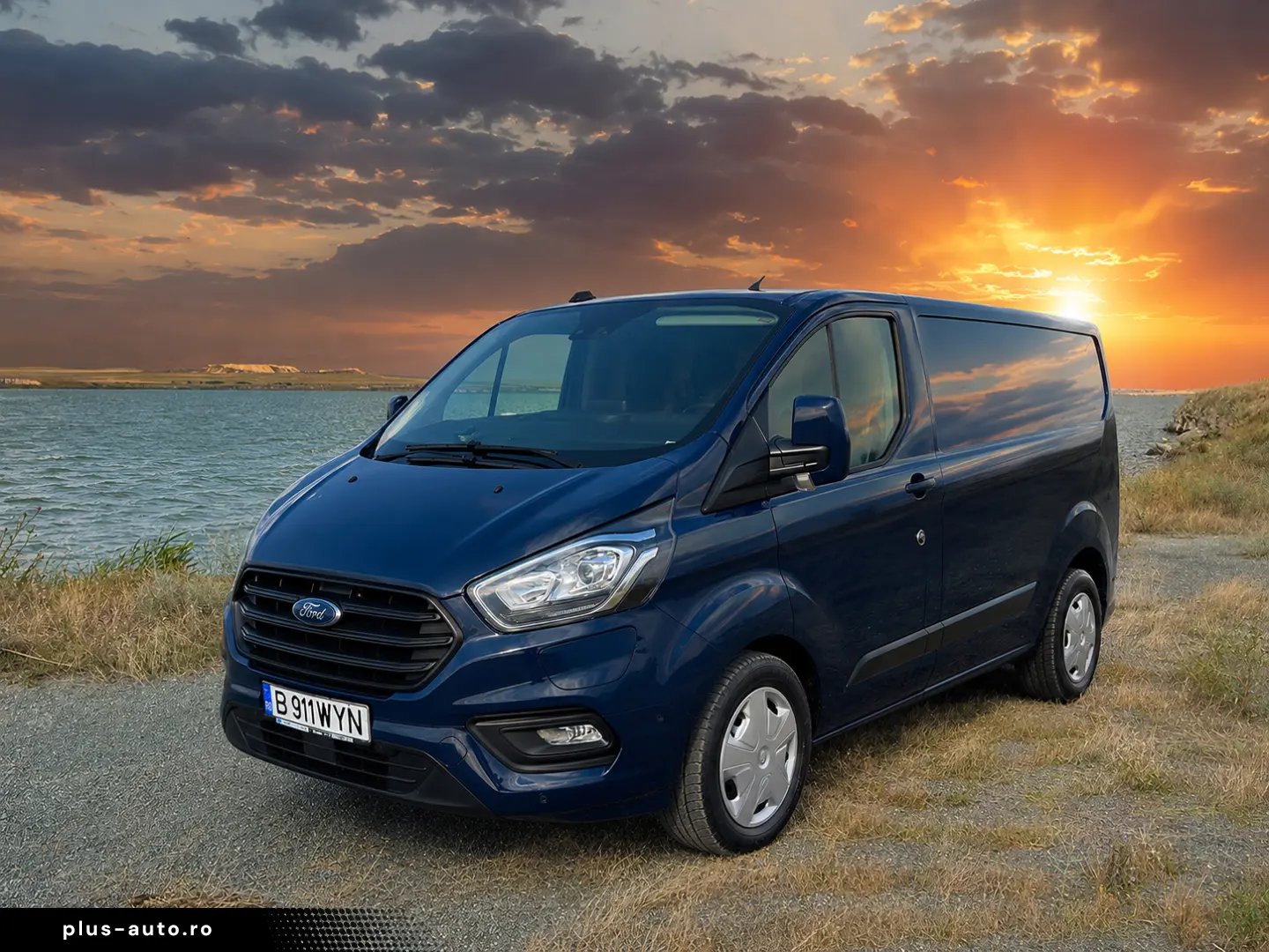CAMPERVAN - Ford Transit Custom Hybrid Plugin