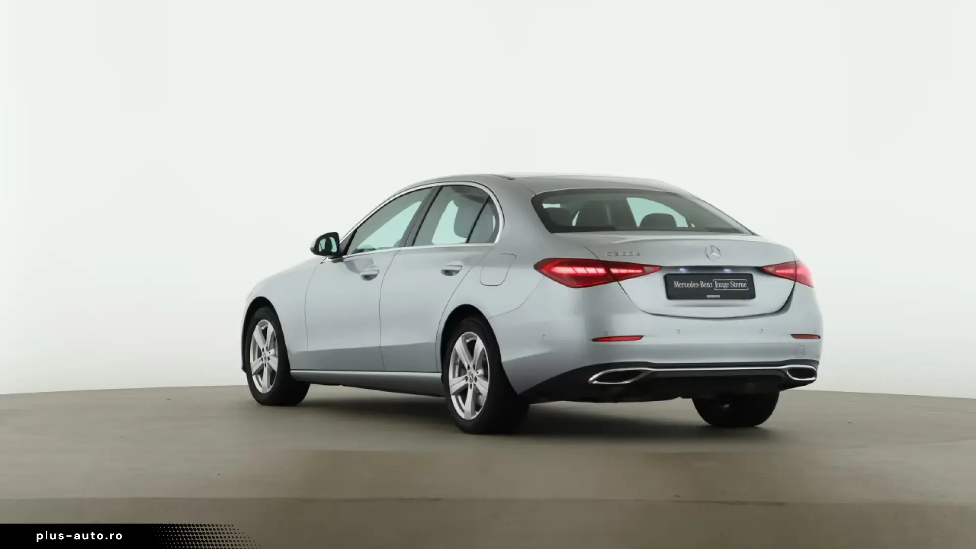 Mercedes-Benz C 300 e Avantgarde AHK Kamera LED