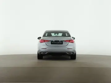 Mercedes-Benz C 300 e Avantgarde AHK Kamera LED