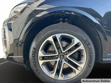 AUDI Q5 2.0 TFSI quattro S tronic