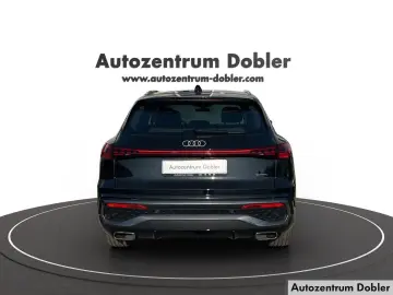 AUDI Q5 2.0 TFSI quattro S tronic