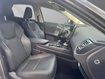 LEXUS NX 450h   Executive Line E-Four Interieur Techno