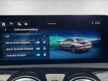 Mercedes-Benz CLA 200d AMG MULTIBEAM KeylessGO WinterPack