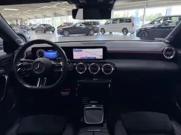 Mercedes-Benz CLA 250 e AMG FACELIFT MOPF BURMESTER AHK 360