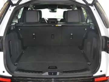 LAND ROVER Discovery Sport P200 AWD Automatik R-DYNAMIC SE