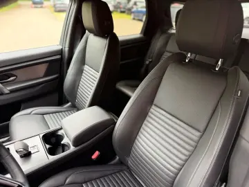 LAND ROVER Discovery Sport Dynamic SE AHK Winter Pack ACC