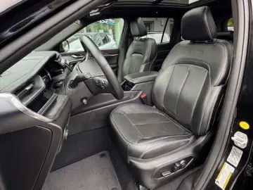JEEP Grand Cherokee Overland Plug-In-Hybrid 4xe