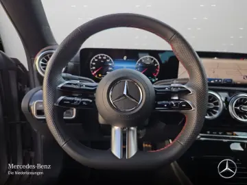 Mercedes-Benz CLA 180 Coupe AMG Advanced  LED Kamera