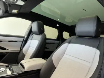 LAND ROVER Range Rover Evoque D200 R-Dynamic SE Panorama