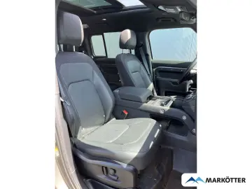 LAND ROVER Defender 110 D250 X-Dynamic SE Black Pack StandH