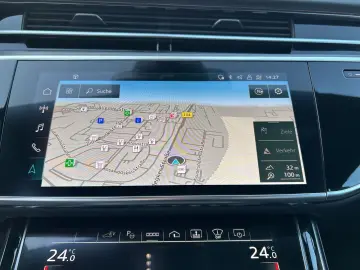 AUDI A8 60 TFSI e quattro S-line MATRIX HUD PANO B&O