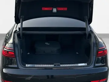AUDI A8 60 TFSI e quattro S-line MATRIX HUD PANO B&O