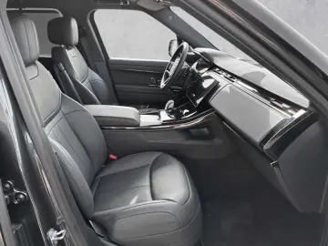 LAND ROVER Range Rover Sport D300 Dynamic SE