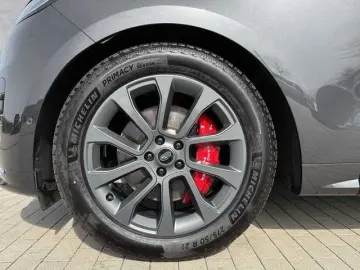 LAND ROVER Range Rover Sport D300 Dynamic SE
