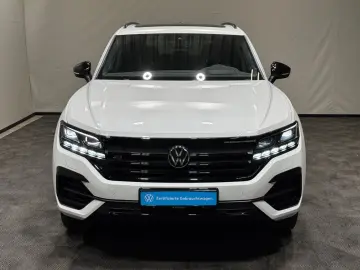 VW Touareg R-Line Black Style   MATRIX PANO LUFT