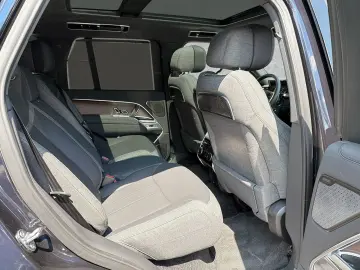 LAND ROVER Range Rover D350 Autobiography