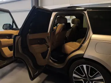 LAND ROVER RANGE ROVER AUTOBIOGRAPHY HYBRID AHK 7-SITZE 22