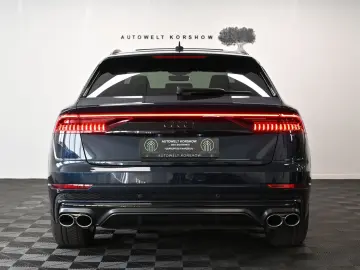 AUDI SQ8 4.0 TFSI Quattro  MATRIX PANO AHK 360 KAM