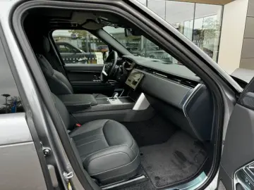 LAND ROVER Range Rover P550e Autobiography PDC AHK LED PANO