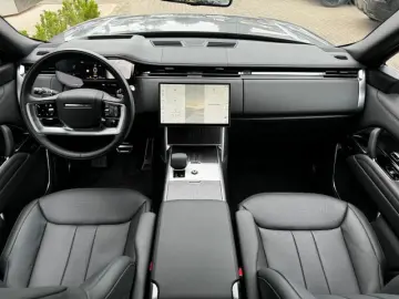 LAND ROVER Range Rover P550e Autobiography PDC AHK LED PANO