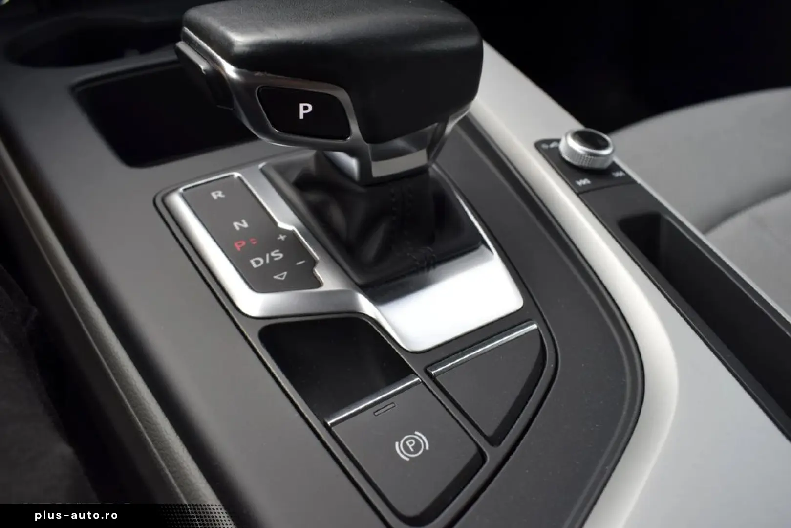 Audi A4 Limuzina