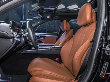 MERCEDES-BENZ E 300 de 4MATIC AMG Panoramic
