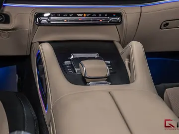 MERCEDES-BENZ GLE 53 AMG HYBRID Coupé 22  Massage