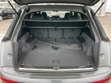 AUDI SQ7 4.0 TFSI q. Tiptr.  HD Matrix Laser  7 Sitze