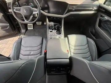 VW Touareg 3.0 TDI 210 kW 4Motion R-Line
