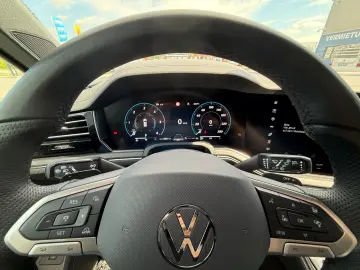 VW Touareg 3.0 TDI 210 kW 4Motion R-Line