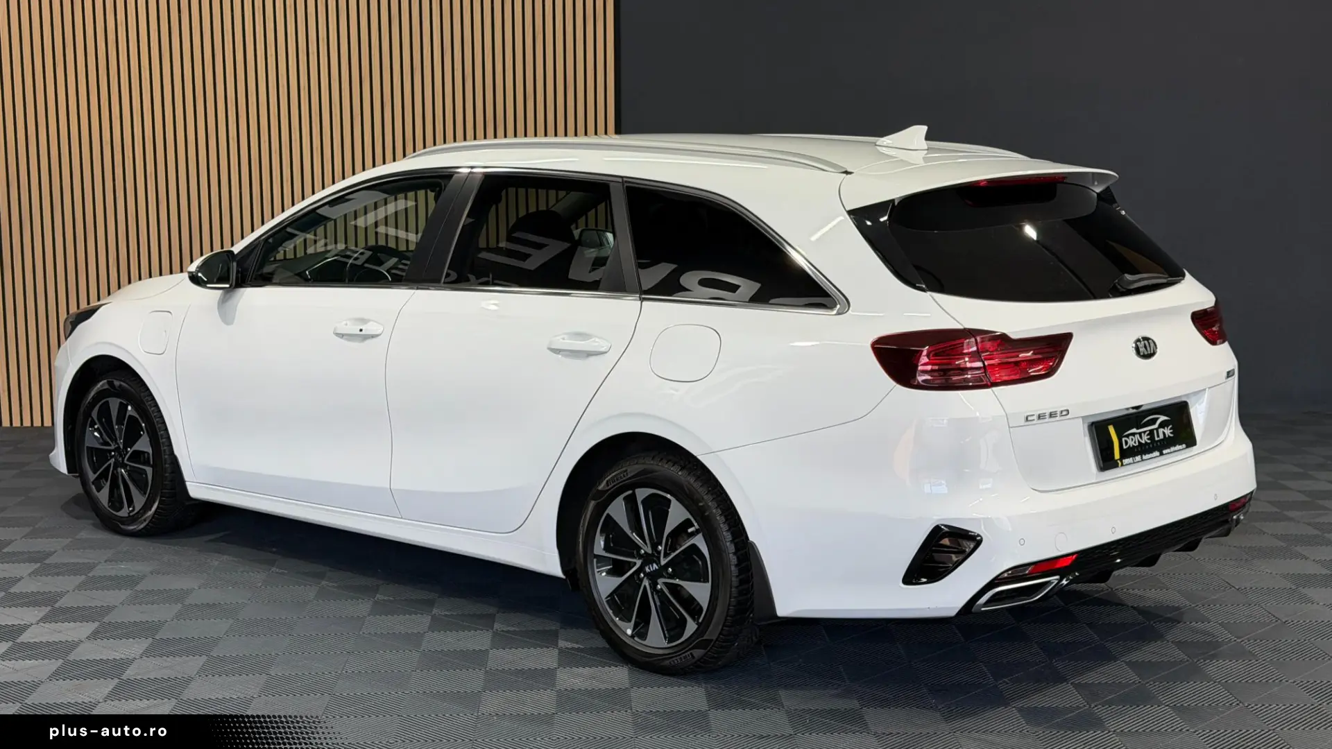 KIA CEED 1.6 PHEV