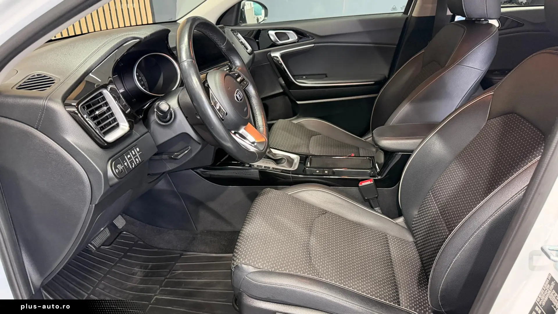 KIA CEED 1.6 PHEV