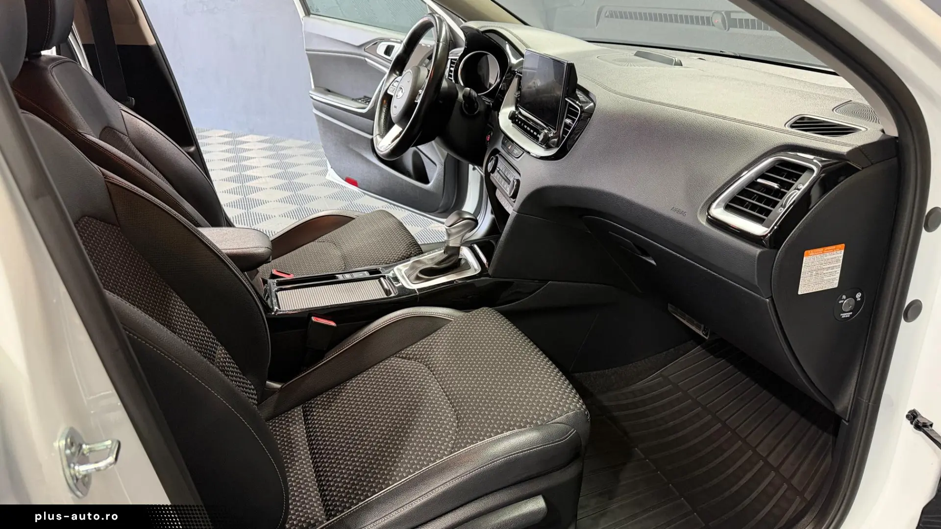 KIA CEED 1.6 PHEV