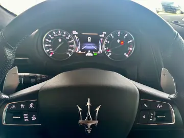 MASERATI Levante Modena S  Carbon NP 155.820 -Euro voll