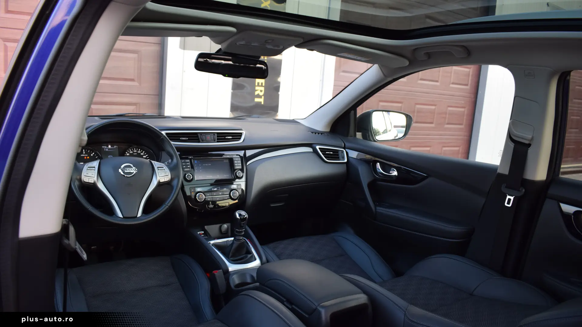 Nissan Qashqai 2015 Tekna 116.000KM Led Navi Camere Keyless