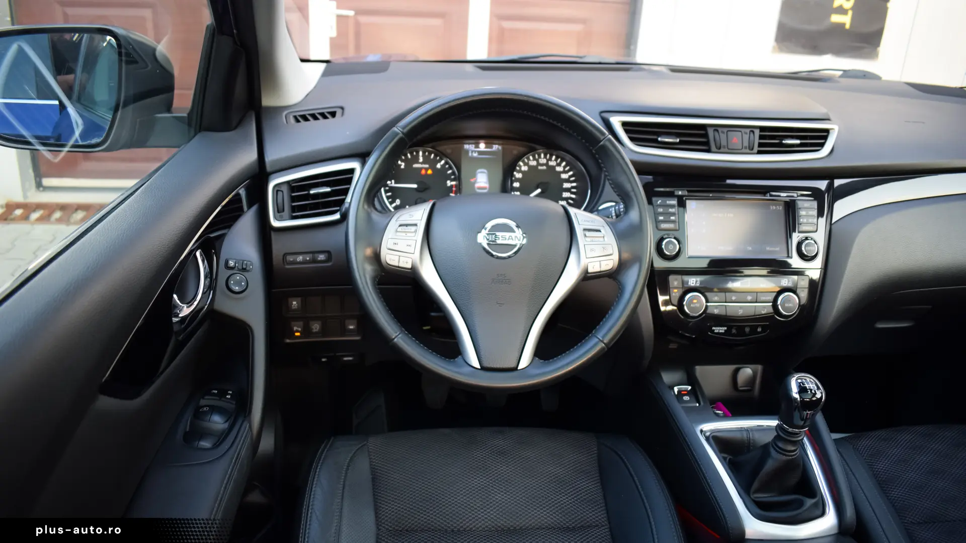 Nissan Qashqai 2015 Tekna 116.000KM Led Navi Camere Keyless
