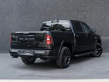 Dodge RAM 1500 E-TORQUE LARAMIE - V8 HEMI